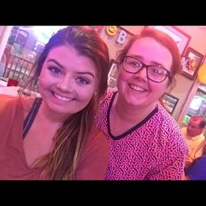 Meet your Posher, Melissa